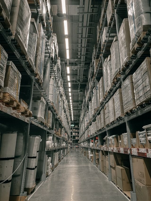 iPhone 13 Pro Max B2B procurement process